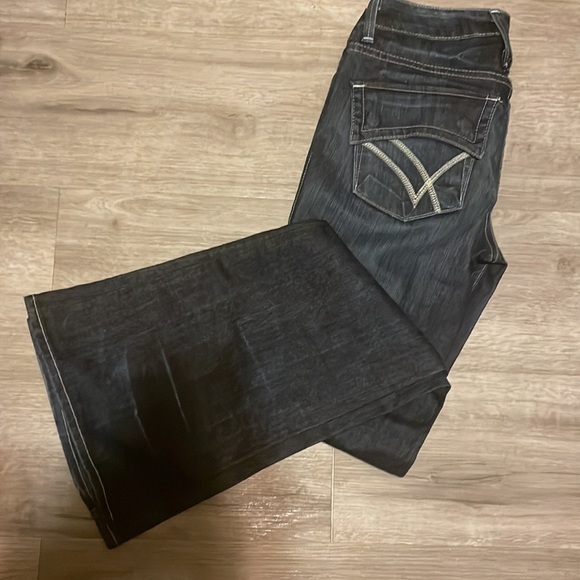 William Rast Denim - LADIES JEANS by Wm Rast:27”FRONT RISE 8”BACK RISE,12”INSEAM 33”,WAIST 13 1/8”